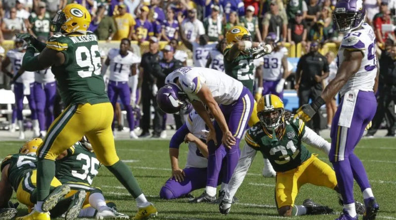 Daniel Carlson sbaglia il Field Goal della vittoria allo scadere contro Green Bay